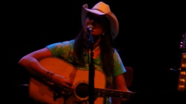 Terri Clark performing country classics смотреть онлайн
