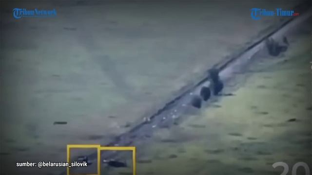 Penampakan dari Udara 31 Kendaraan Tempur hingga Tank Ukraina Hancur dan Terbakar смотреть онлайн