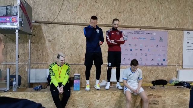 Спасибо тренеру и фотографу I Раздаем классные подарки и благодарим за работу смотреть онлайн