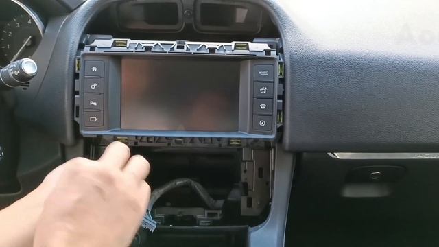 How to Remove Radio AC panel from Jaguar XE F-pace 2015-2019 for Upgrade смотреть онлайн