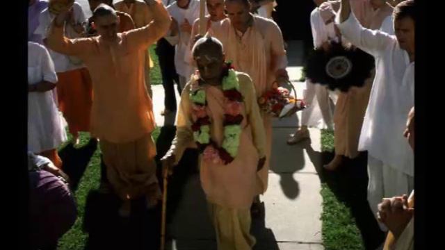 I am Simply a Postal Peon - Prabhupada 0097 смотреть онлайн