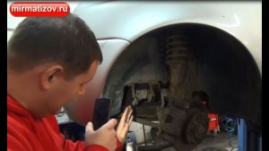 Нарочно не придумаешь: что-то стучит...Матиз