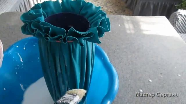 Шикарная ваза из ткани и бутылки. Поделки из бросового материала смотреть онлайн