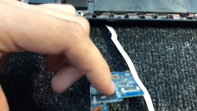 Секретная кнопка в Acer: не включается, не заряжается | Acer Extensa 2530 смотреть онлайн