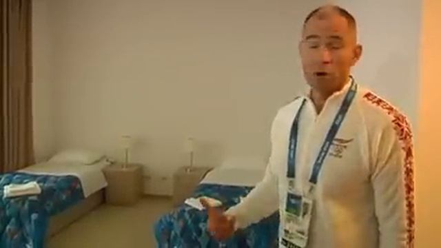 Иностранные Делегации Довольны Олимпийской Деревней В Сочи смотреть онлайн