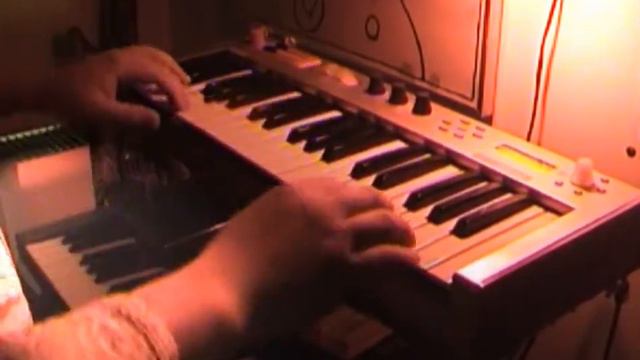Alesis Micron Bass Jam смотреть онлайн