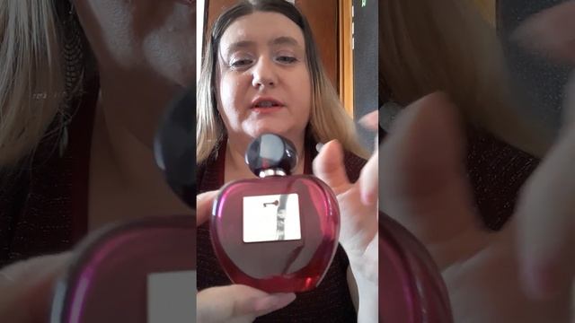 Я Амина єто мой парень купил и подарил ???? смотреть онлайн