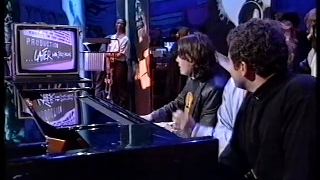 Michael Hutchence and Andrew Farriss of INXS interviewed by Jools Holland смотреть онлайн