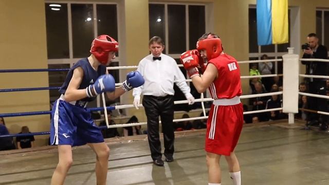 Открытый ринг "Sikario", бой Бурсак Богдан - Абросимов Павел смотреть онлайн