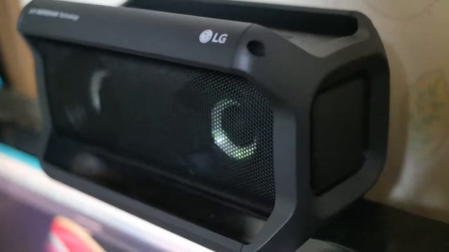 LG XBOOM GO PK5 woofer test смотреть онлайн