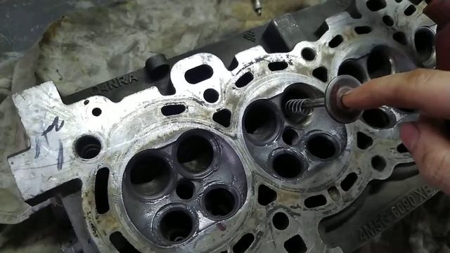 Lifehack lapping valves / Лайфхак притирка клапанов смотреть онлайн