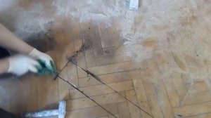 Резка паркета в хрущевке для выкладки перегородки