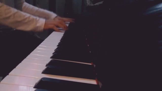 Don't Stop Me Now - Peter Bence Piano Cover смотреть онлайн