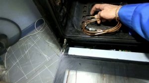 Отпускаешь ручку, тухнет духовка.