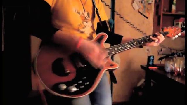 We Will Rock You (Fast) / Action This Day Cover On Red Special смотреть онлайн