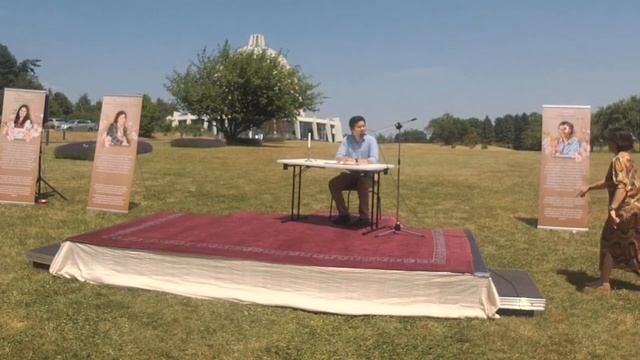 Gedenkveranstaltung zum 40. Jahrestag der Hinrichtung von 10 Bahá‘í-Frauen im Iran смотреть онлайн