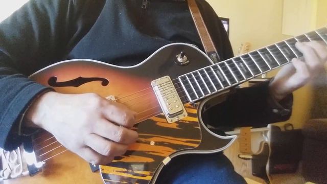 Vintage refurbished Kawai guitar demo смотреть онлайн
