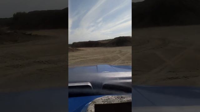 Погрузка в карьере. ЗИЛ 45085 смотреть онлайн