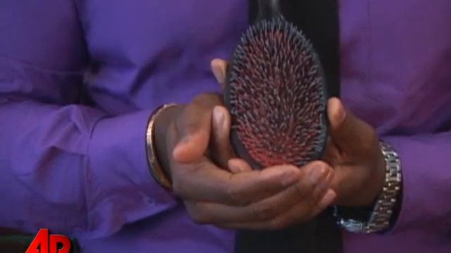 The 411 on Hair Brushes смотреть онлайн