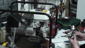 Бензогенератор постоянно подгазовывает! Honda уже не та) Бензогенератор Honda.