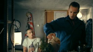 Интерны: Фил - уборщик