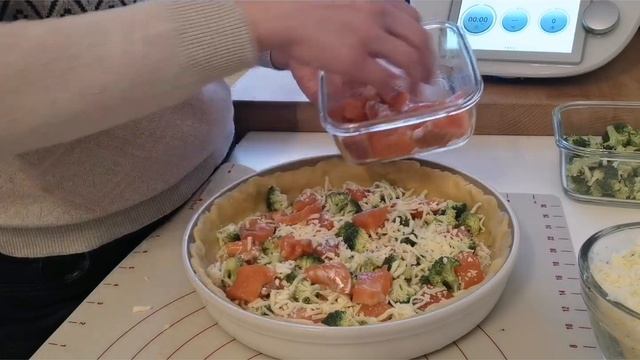 Киш с красной рыбой и брокколи в термомикс!!! смотреть онлайн