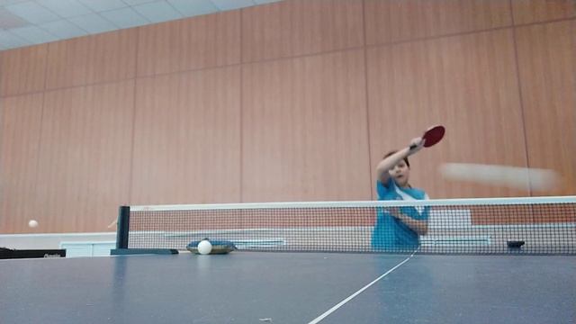 Иван Кеменов. Топ-спин справа. смотреть онлайн