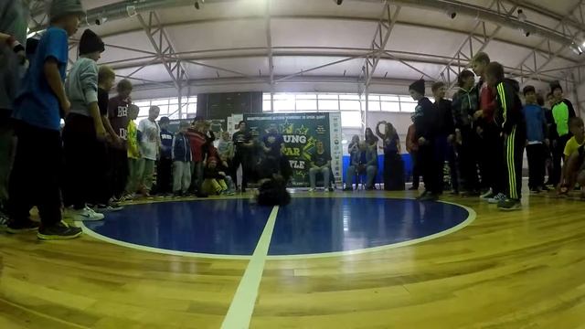 БОГДАН vs ??? | 1/8 FINAL | YOUNG STAR BATTLE | ТУЛА | 2015 смотреть онлайн