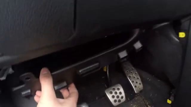 Bremslichtschalter Opel Zafira A OPC wechseln смотреть онлайн