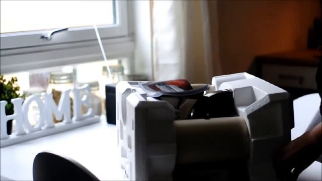 Unboxing KitchenAid Creme in One Minute смотреть онлайн