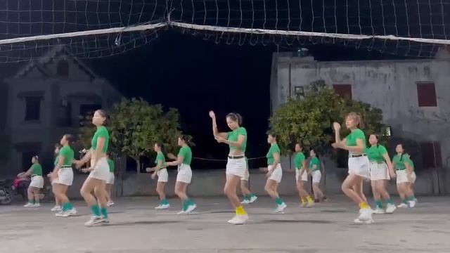 Dân Vũ Lambada