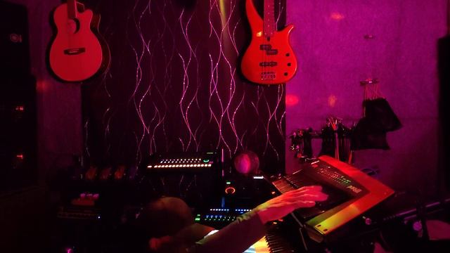 🤘 Original Old School Funk Blues Rock Jam Track @ 128 BPM on Roland AX-Edge 🙃 смотреть онлайн
