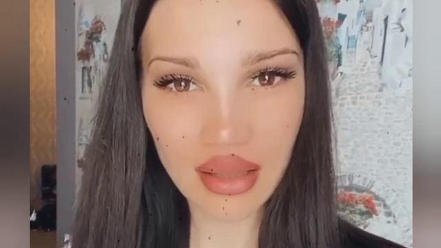 Алиса Сандра Мантика - Всем нужна Алиса смотреть онлайн