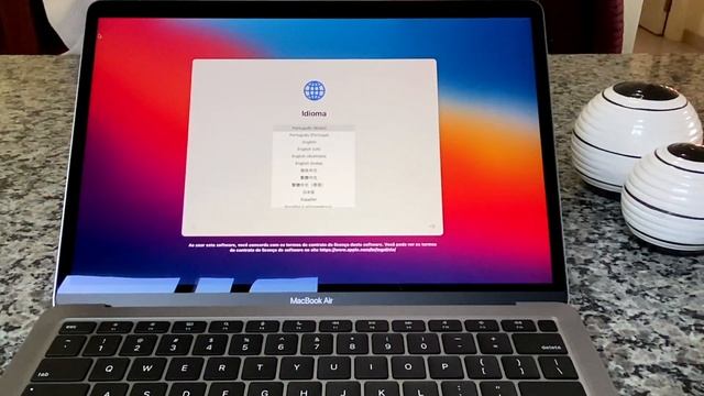 MacBook Air M1 - Unboxing e Configuração Inicial смотреть онлайн