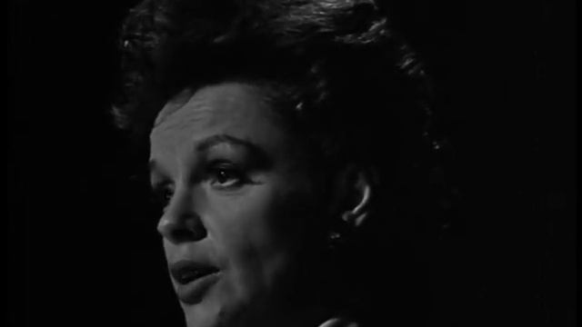 Judy Garland - A Cottage For Sale смотреть онлайн