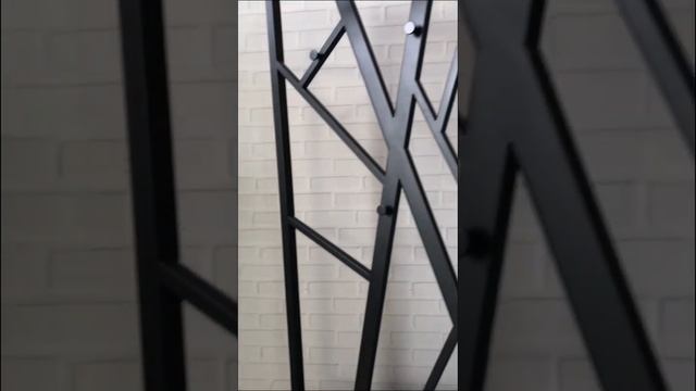 20. Прихожая в стиле лофт с тремя ящиками на направляющих с доводчиками. Массив ясеня, металл. смотреть онлайн