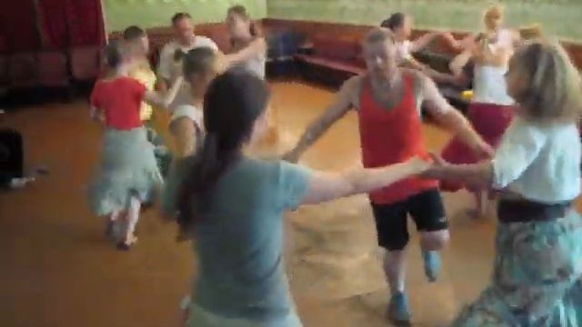 Беларускі народны танец "101".avi смотреть онлайн