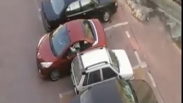 ZA-Auto.ru - Припарковаться на узком парковочном месте смотреть онлайн