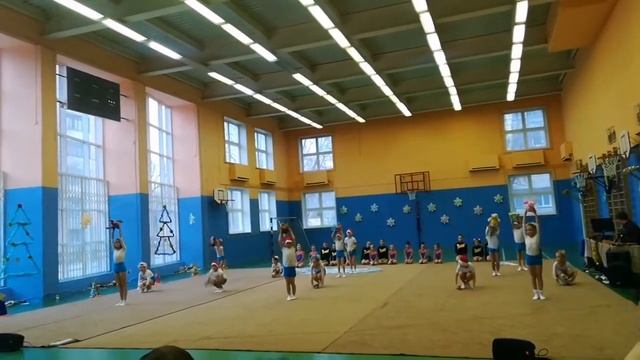 Коллектив командной гимн. "КАСКАД" , " Зимняя фантазия " "Величальная Россия-оригинальный жанр" смотреть онлайн