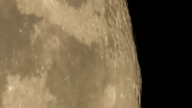 Sturgeon Supermoon Zoom w/ Nikon Coolpix P1000 смотреть онлайн