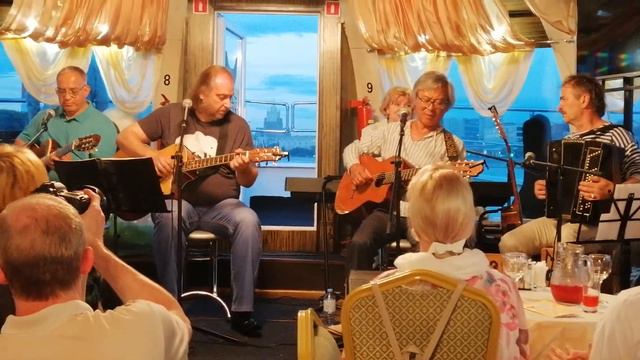 Людмила Зайцева Песня М Танича смотреть онлайн