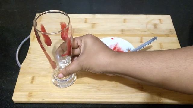 Easy Strawberry Milkshake Without Ice Cream | Fresh Strawberry Milkshake | Simple Milkshake Recipe смотреть онлайн
