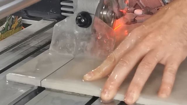 Плиткорез Wandeli - рез плитки заводского качества смотреть онлайн