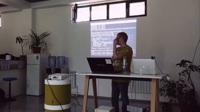 ITCrowdAlmaty #5 - Docker счем едят и для чего используют смотреть онлайн