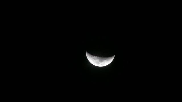 Panasonic Lumix FZ300 Super Zoom Half Moon 4K Video Test смотреть онлайн