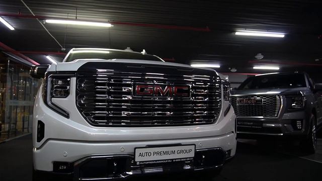 Загрузили все, что было под рукой, в пикап GMC Sierra и внедорожник Yukon. Есть нюансы смотреть онлайн
