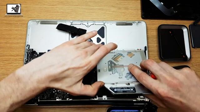 Macbook Pro - Tastatur reparieren | MacBook RepairCenter смотреть онлайн
