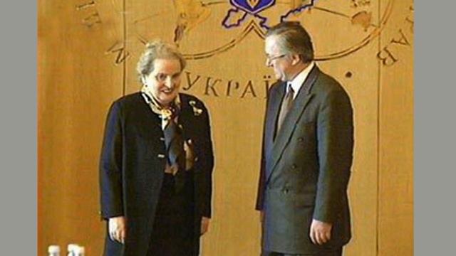 ""Говорящие броши" от современных женщин политиков. Мои "говорящие" броши. смотреть онлайн