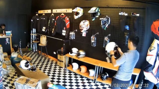 RIDING GEAR SHOP SA LUCENA | JDR MOTOGEAR смотреть онлайн