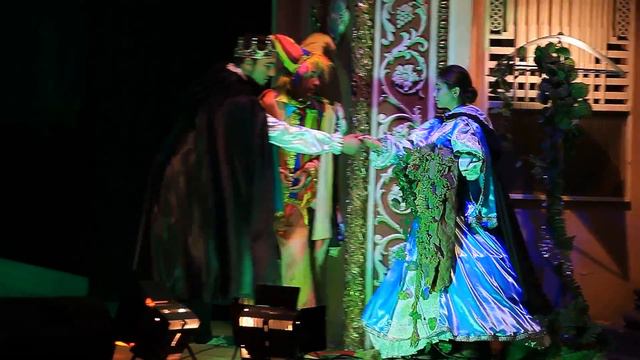 Изумрудный город 20161030 154336 MVI 5131 смотреть онлайн